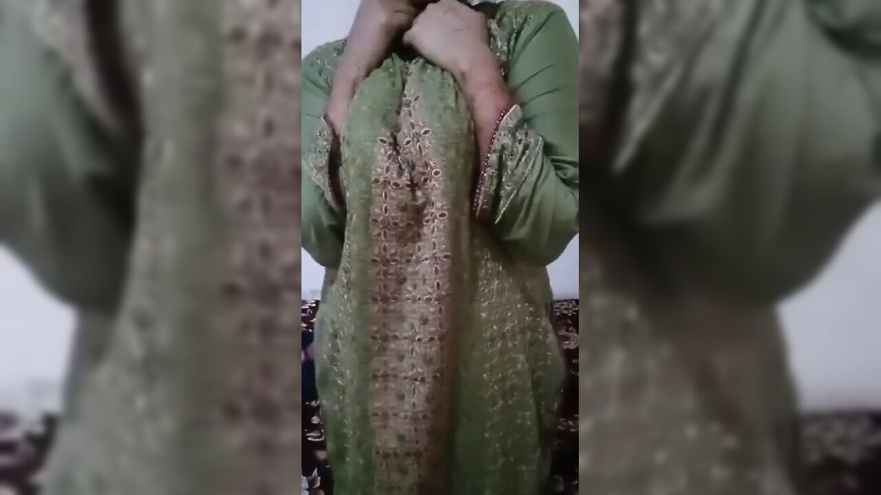 school Teacher show boobs to student