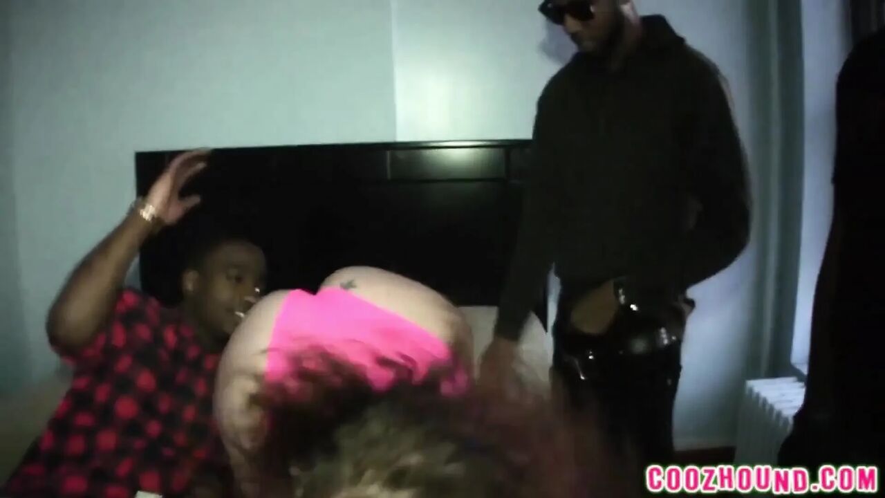 1 White Anal Slut Vs 3 BBC Stomp Creampie