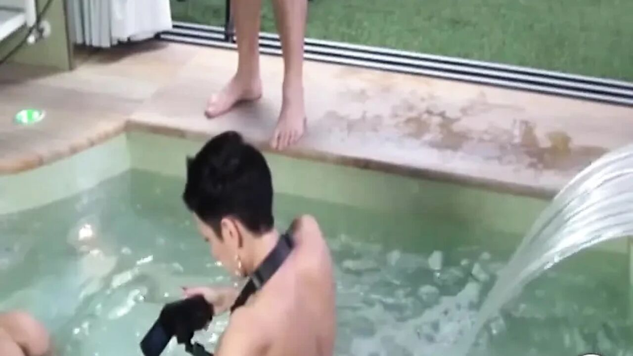 Rebecca Tomei and Giada Da Vinci Lesbian in the Whirlpool