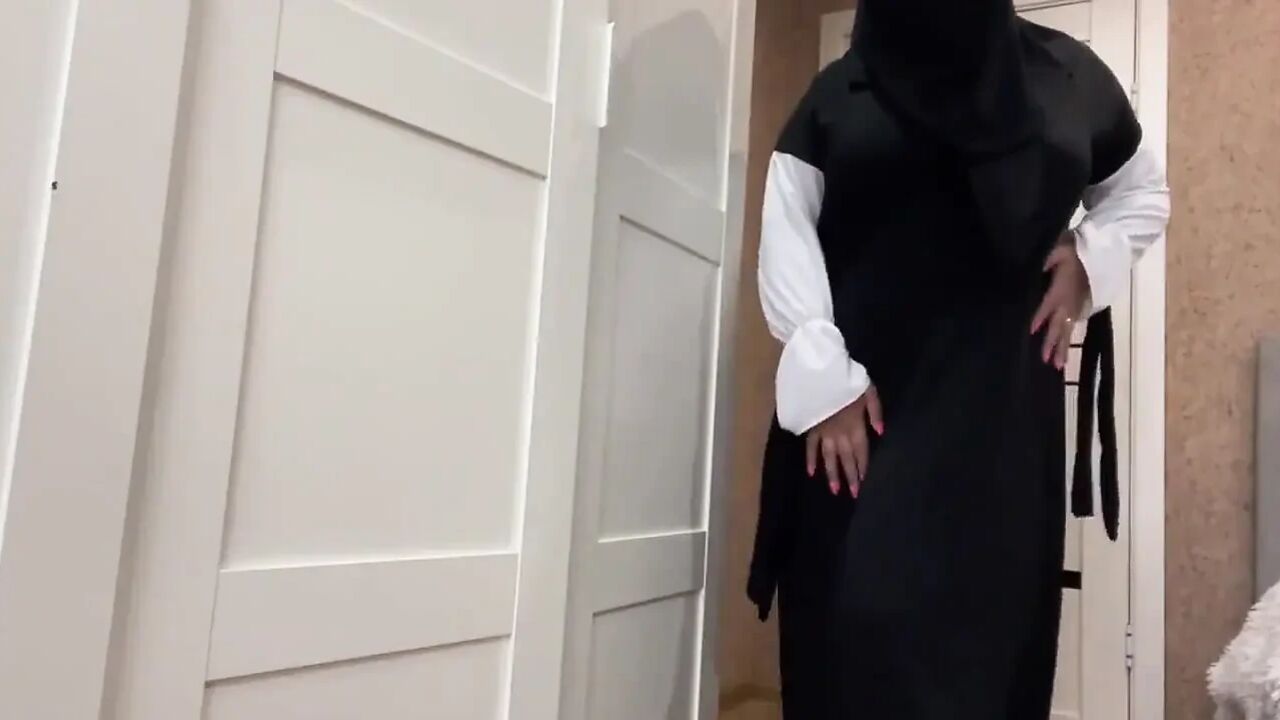 Friend's Arab Wife with Big Tits Masturbates to Orgasm, Talking