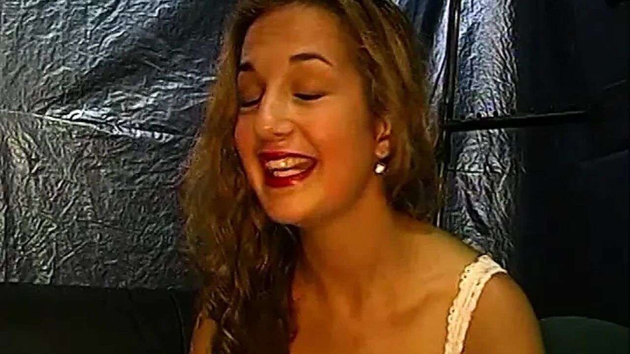 Wild Threesome Fucking with Huge Dick and Big Boobs Babe Pissing Fuck