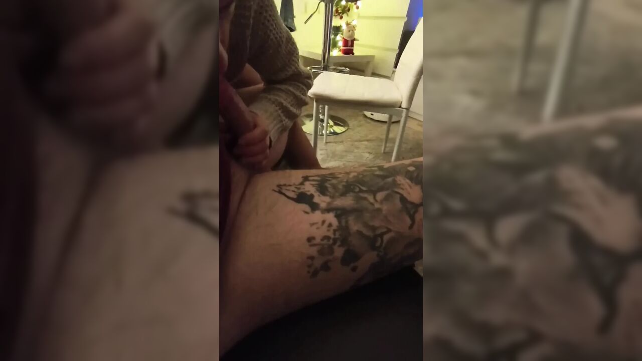 Amateur Sucking and Fucking Closeup with Cum