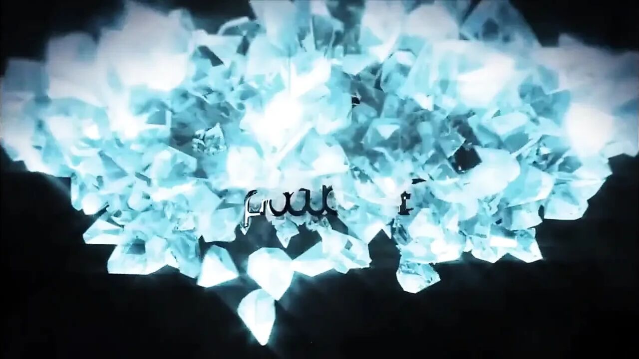 Maisie Lewis & Her Girls Share a Sweet Treat