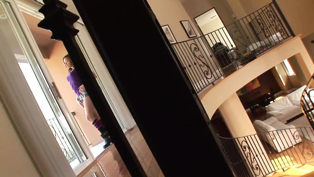 Ashlynn Leigh and Tristyn Kennedy are sapphic pussy licking