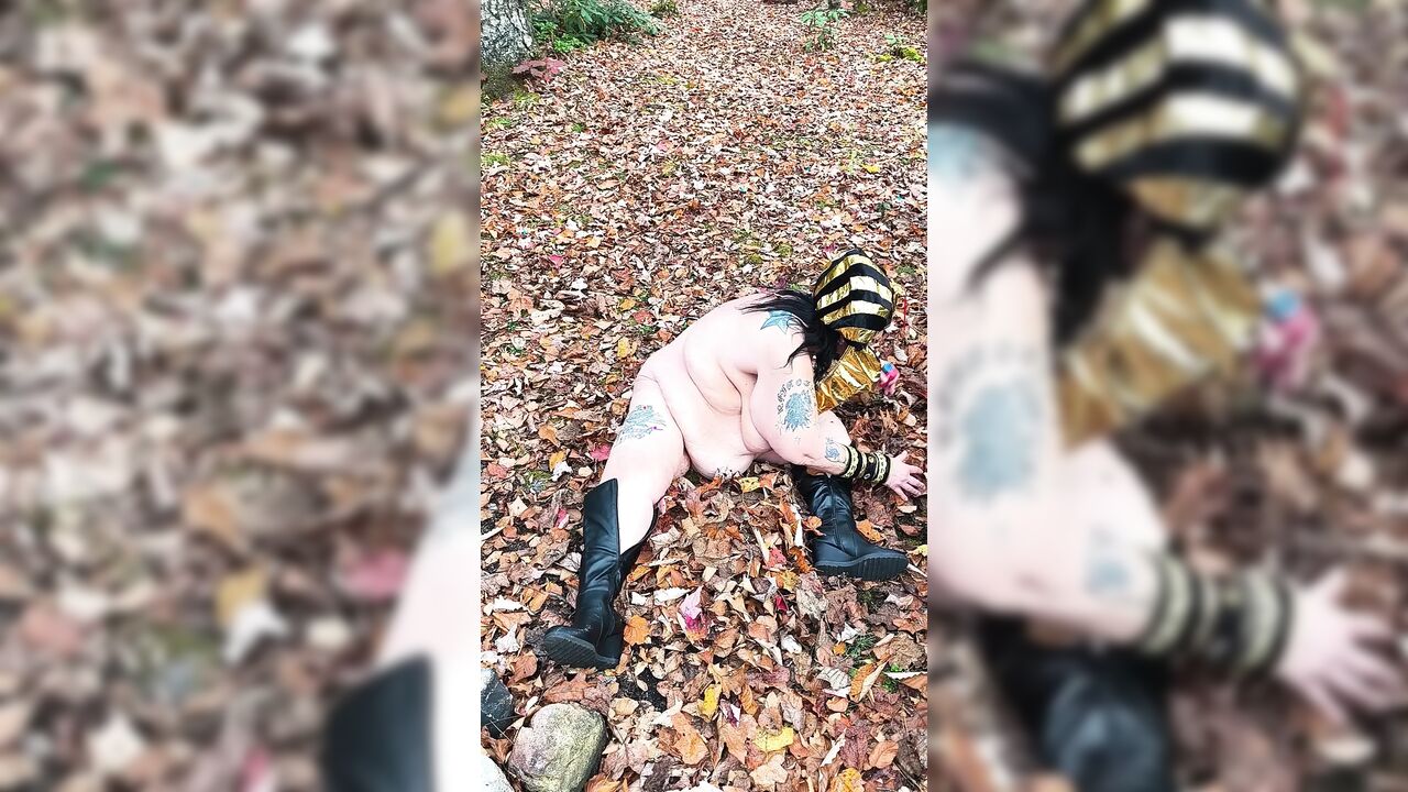 Dirty Ass Leaf Playing in Her Ass Cumming She's Not Faking