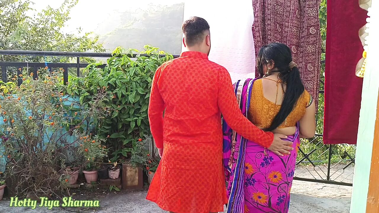 Indian Desi Big Boobs Mother In Law fucked By Damad in the Hills openly outdoors Sex