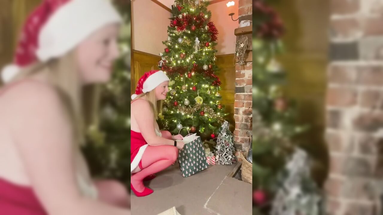 Fucking Around the Christmas Tree