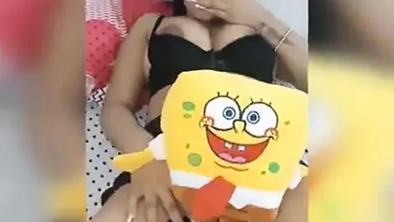 18 year old brunette big saggy tits from New York United States fucking her stepbrother's big dickfddh