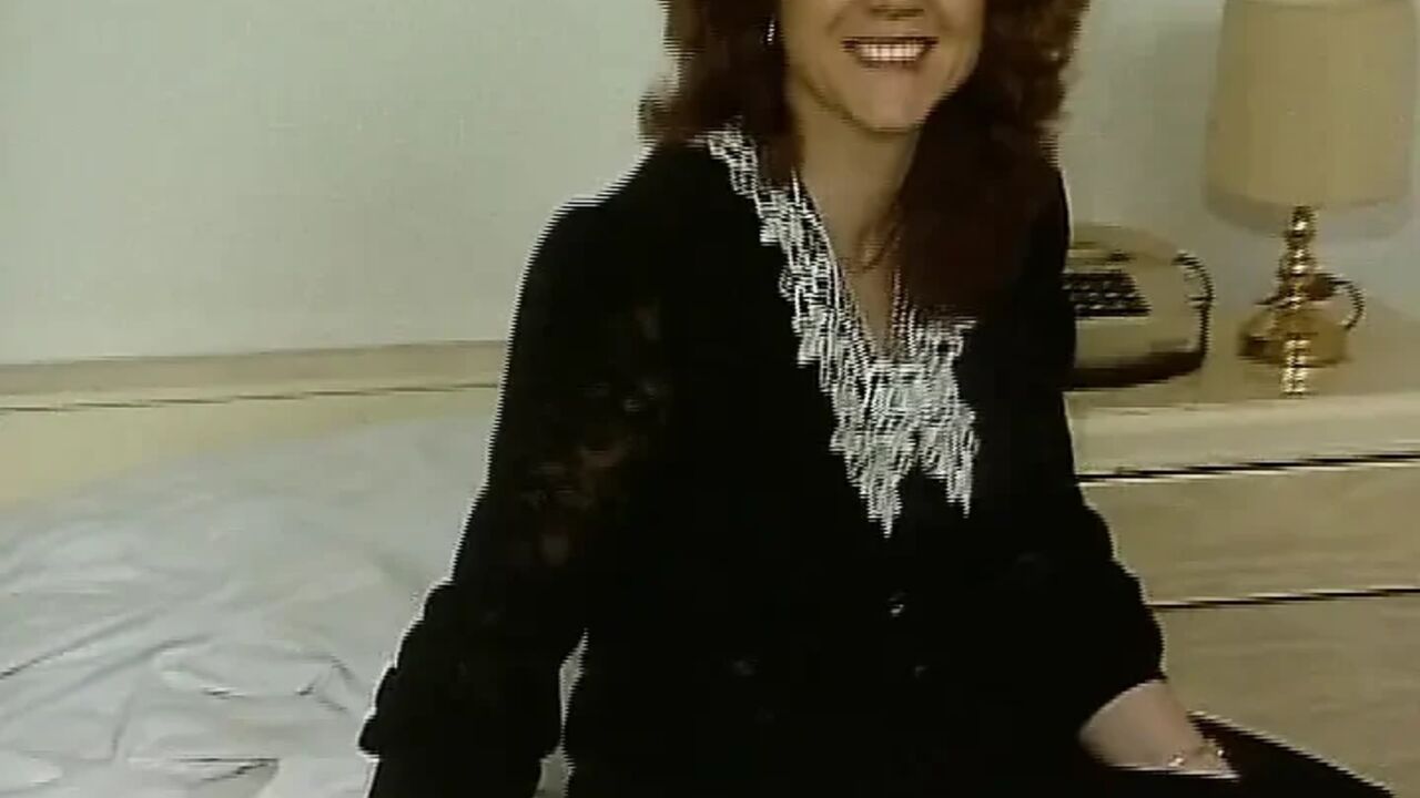 Mature Lady From Germany Plays with Her Pussy on Amateur Casting