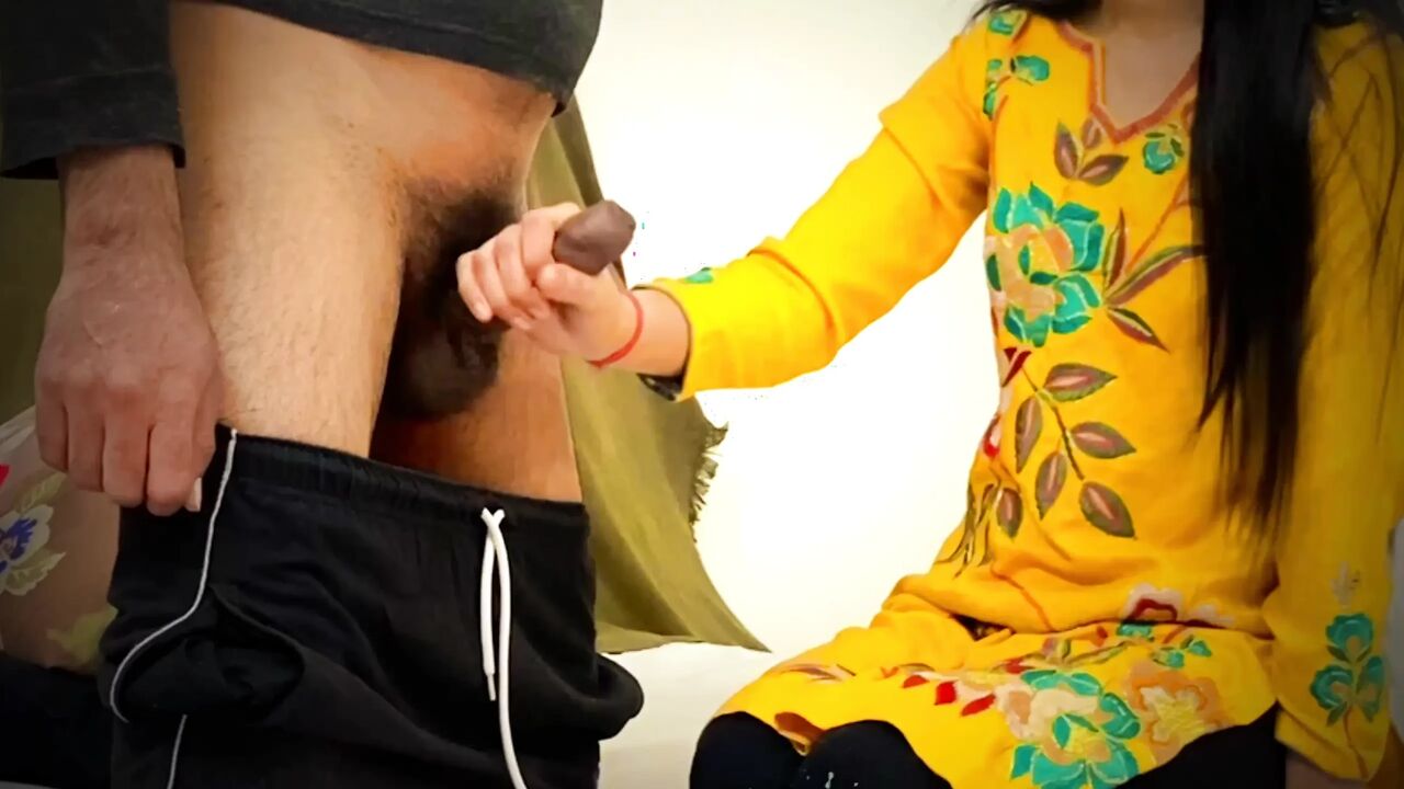 Indian Punjabi Stepmom Fucked Full Story with Clear Audio