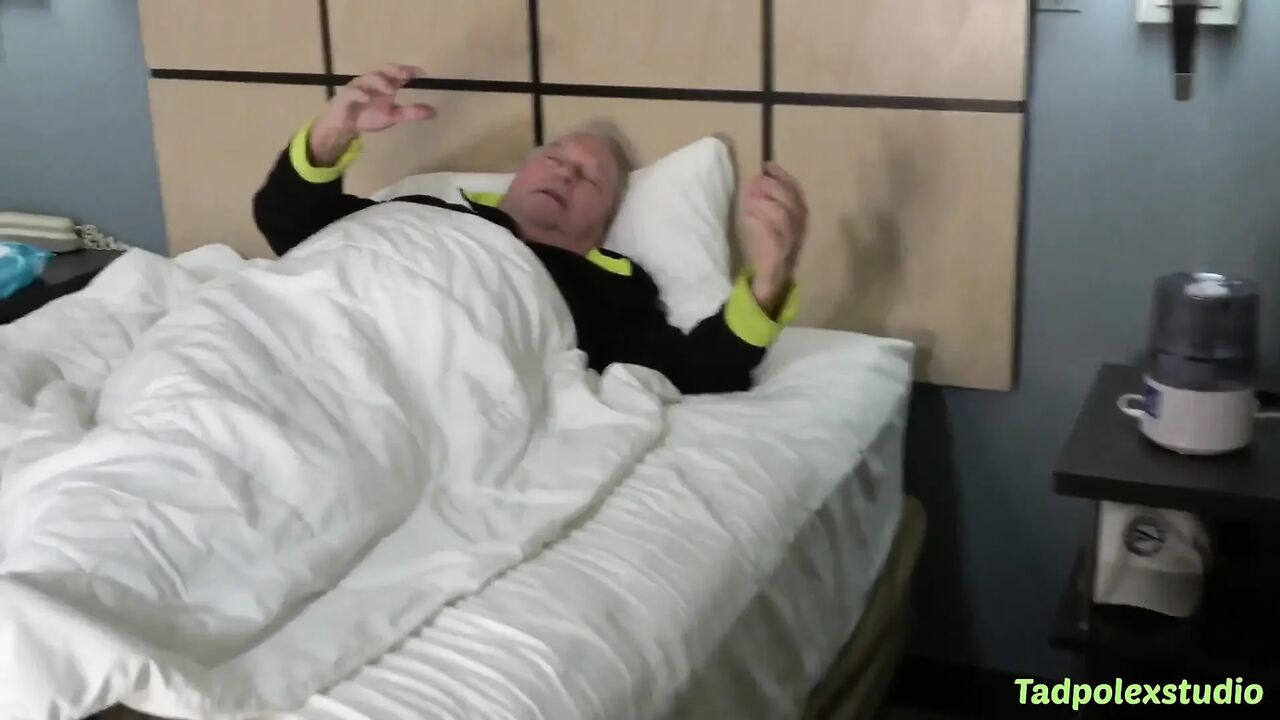 Wisconsin Tiff Fucks Her Old Man's Sailing Buddies