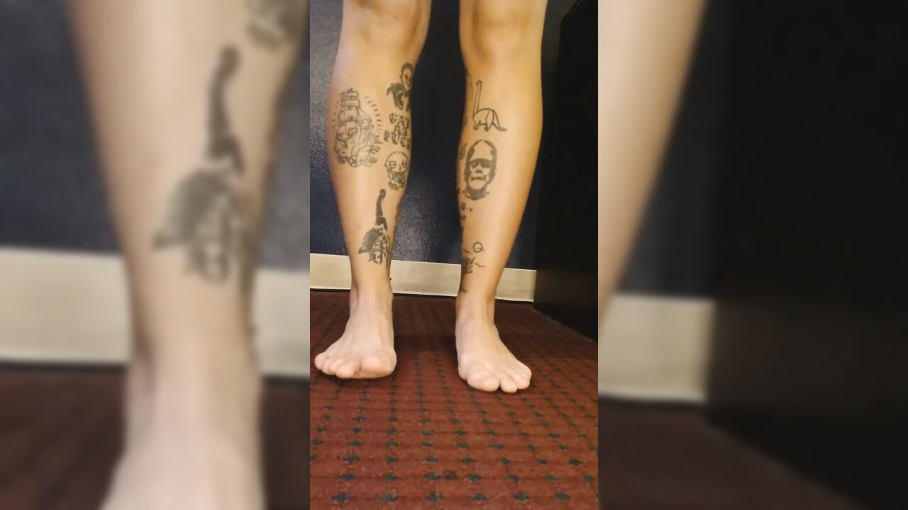 Feet Tattoos Toe Wiggling Barefoot