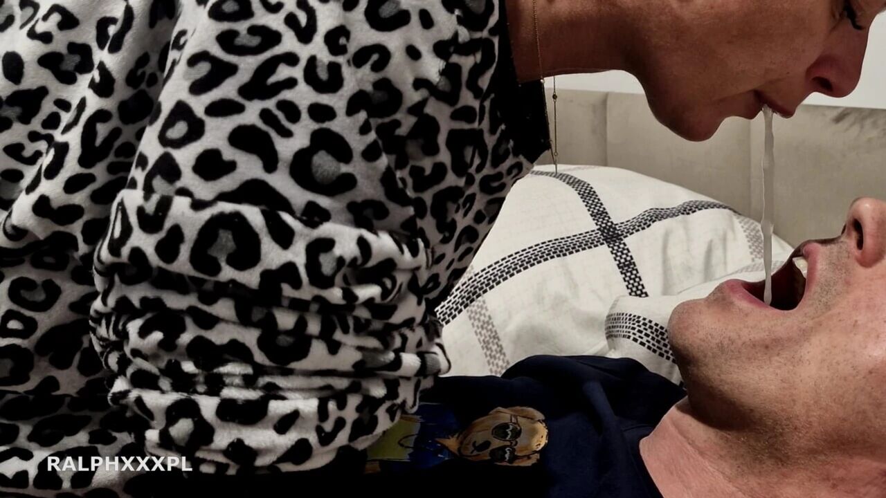 Cum kiss after blowjob Own Cum Eating