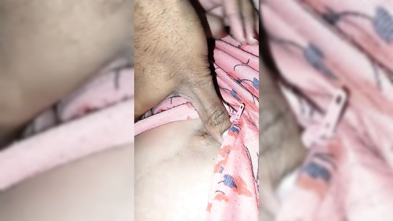 Land khada karti hui meri bibi