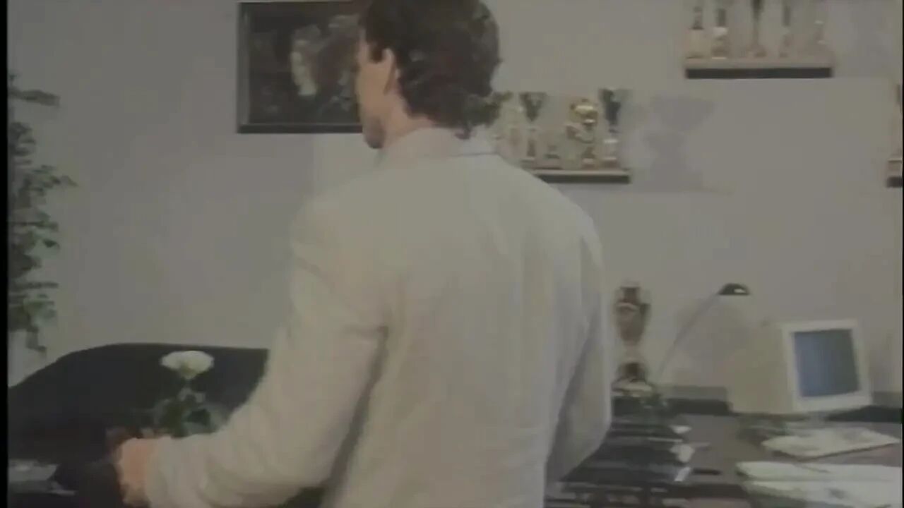 The White Venus in the Office Swallows Everything