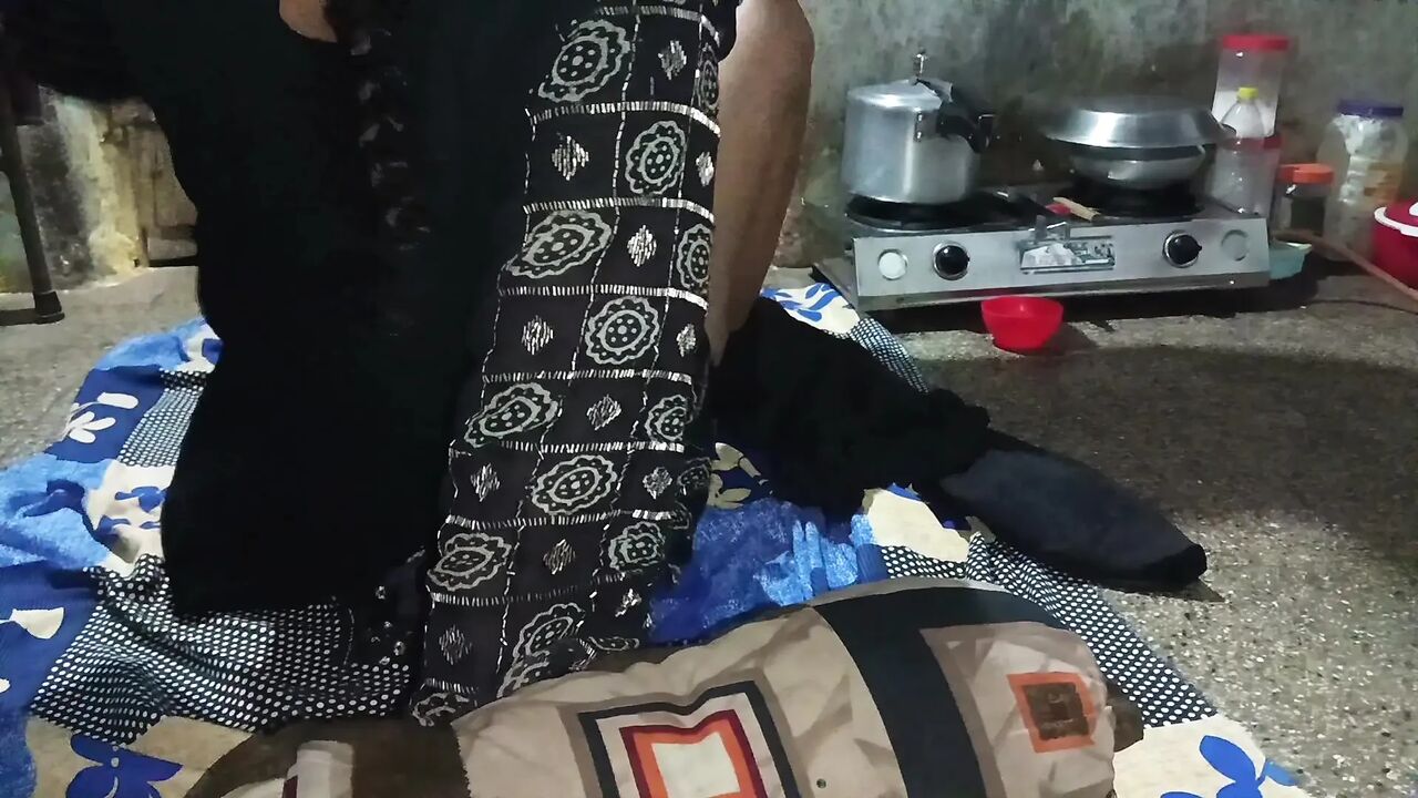 Mother-in-law and son-in-law are enjoying an illicit relationship