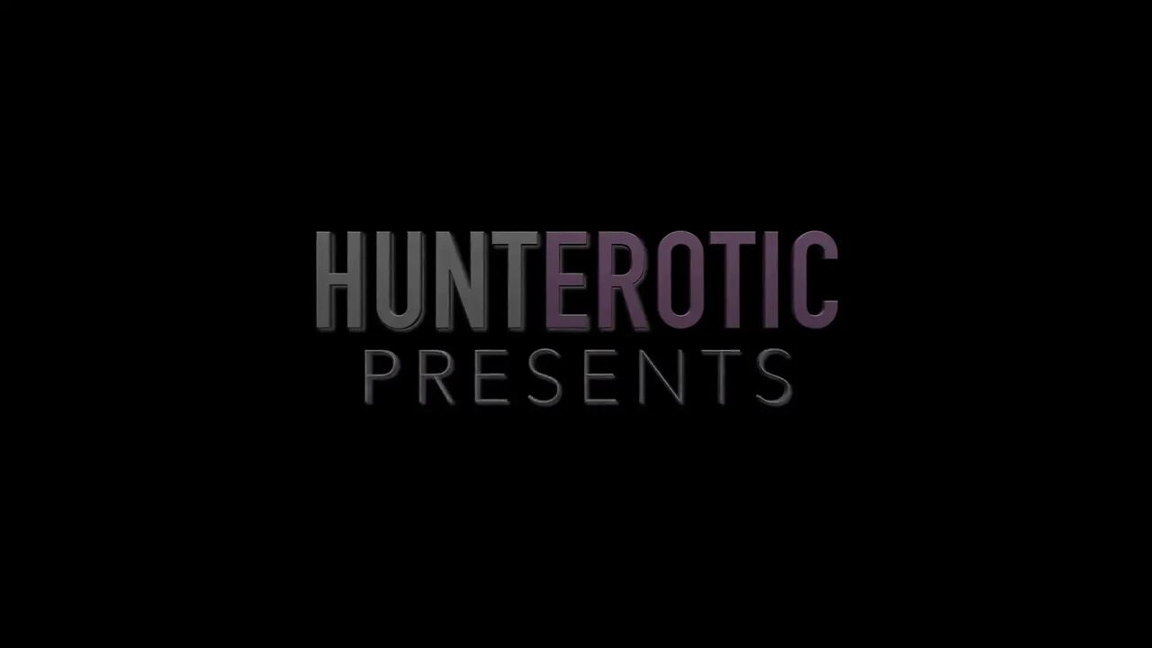 Facesitting extreme by Stonmy and Kiki Cyrus