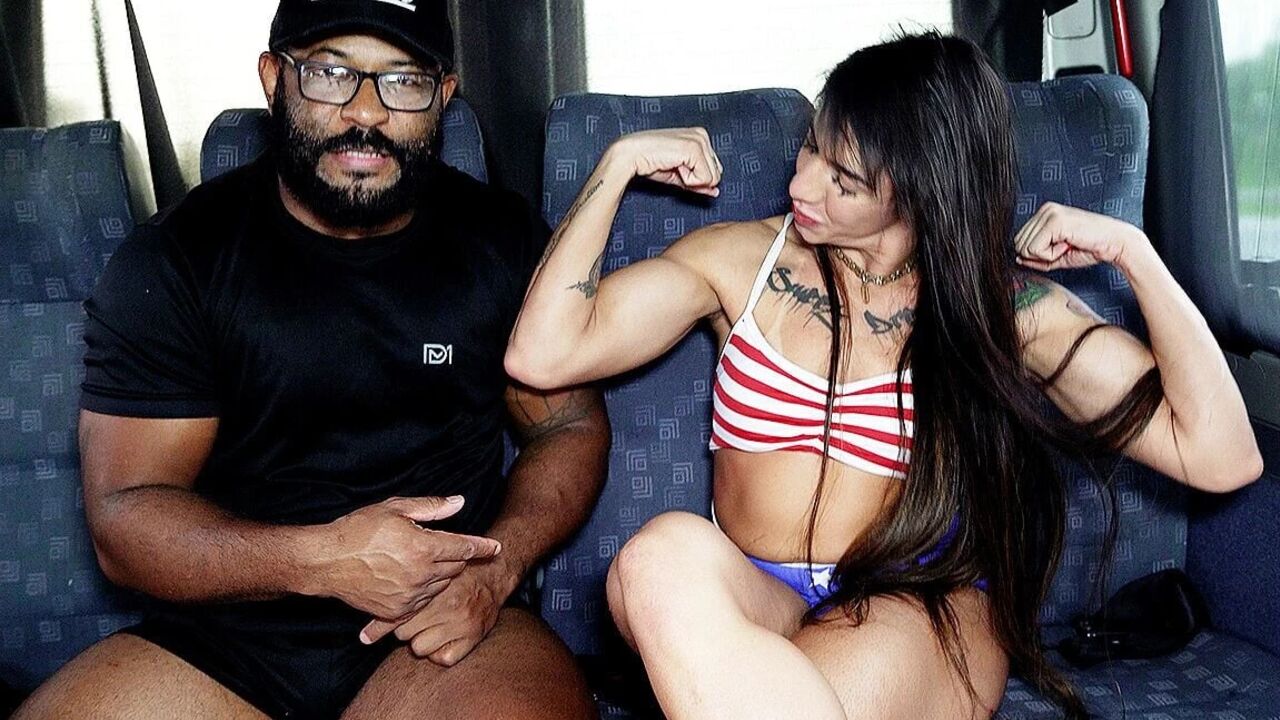 Big Clit Muscle MILF Picked up for Fist Fucking