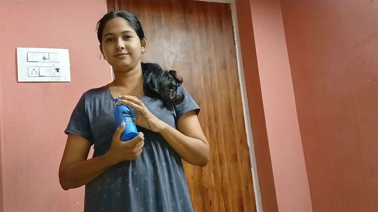 Special Massage and Handjob by My Cute Stepsister