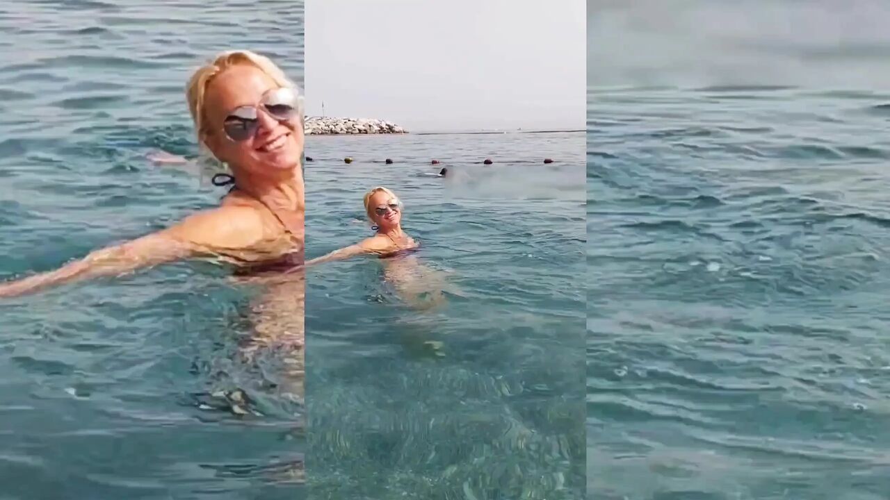 Amateur Blonde Mature Wife Enjoys Foot Fetish