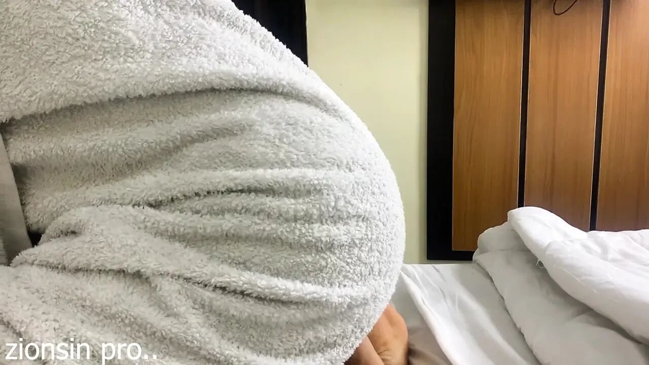 Slim Black Teen Strip Tease and Finger Fuck Herself