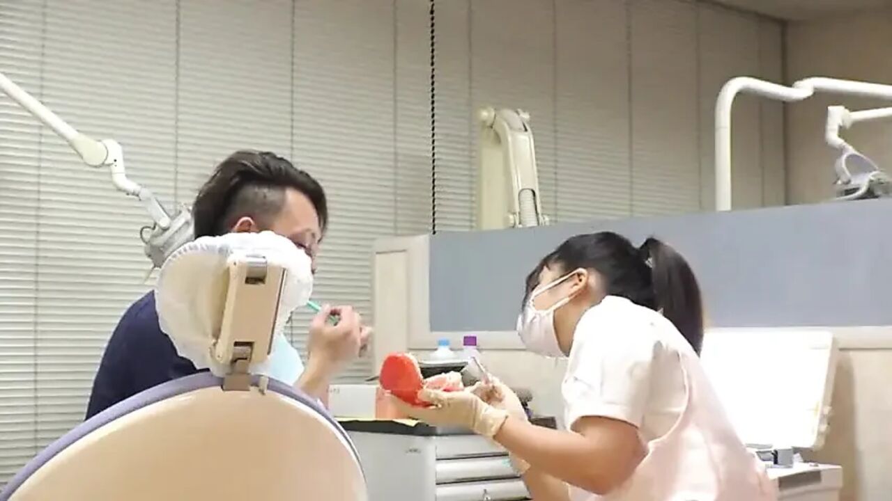 The Dentist Who Keeps Locking Eyes with Me