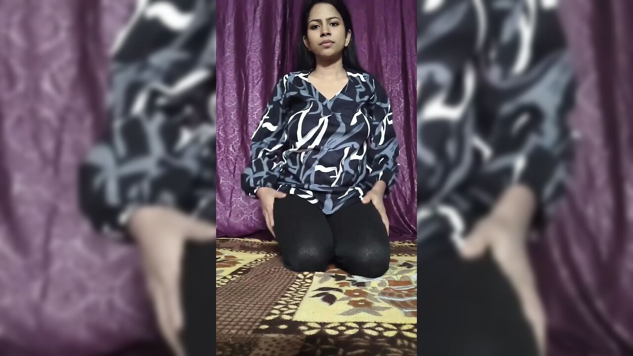 Village girl solo fuck with vebrator