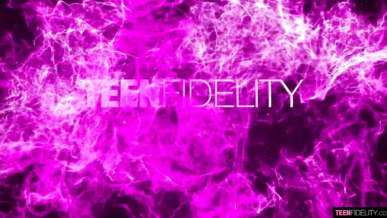 Teenfidelity - Lola Red Spread Open & Filled up!