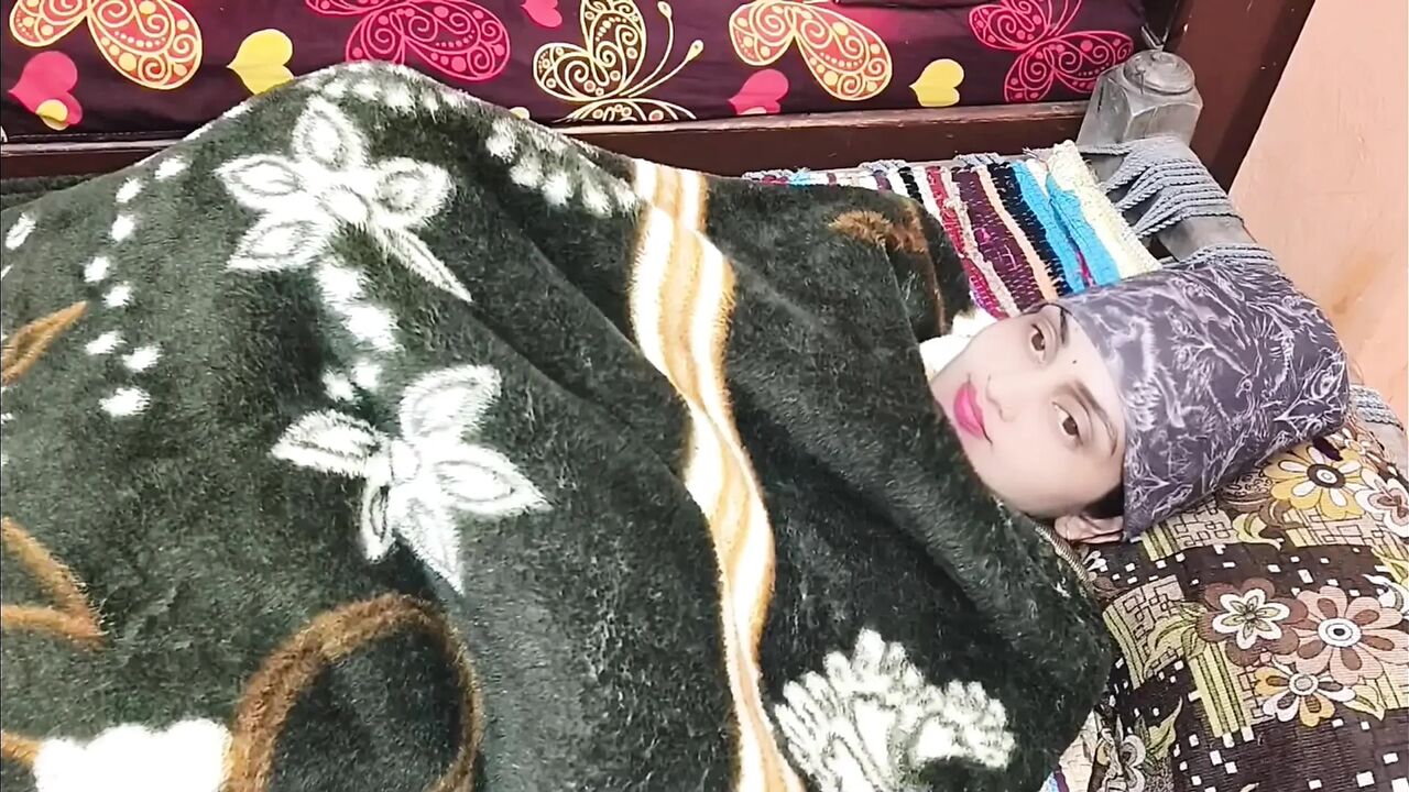 Uncut Hindi Sex Video of Janvibhabhi,full HD Hindi Sex