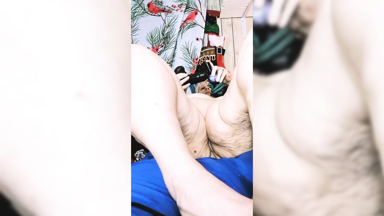 He Busted Her Cherry From Her Pussy Non Hairy