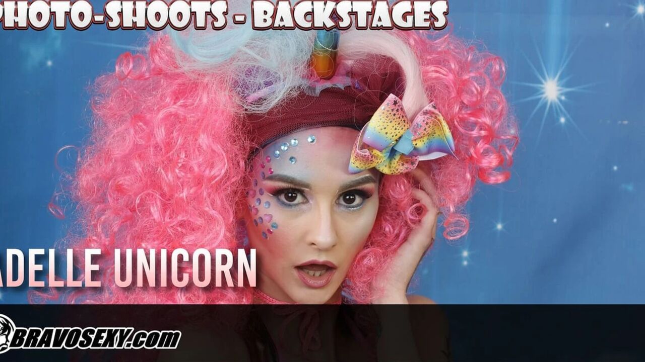 Adelle Unicorn - Cosplay VR Content Backstages
