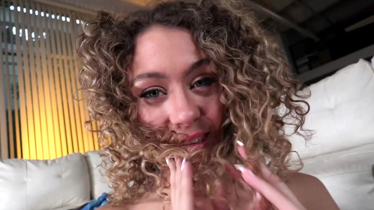 A Sugar Daddy Panty Show!