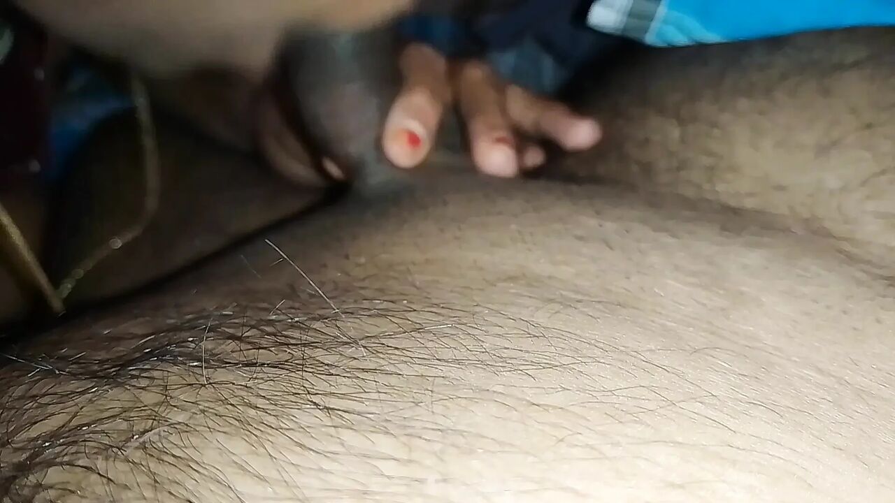 Indian village girl takes her boyfriend's penis in her mouth and enjoys it