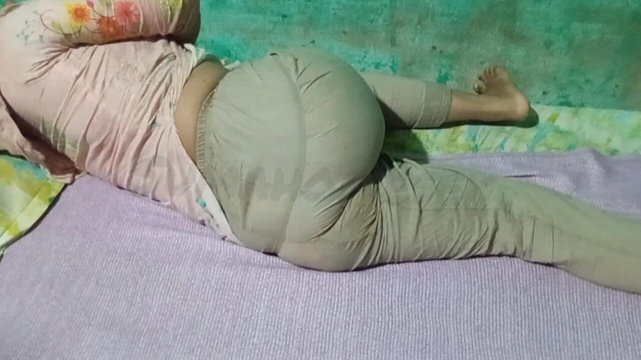Bangladeshi Beautiful Women and her boyfriend Sex Video