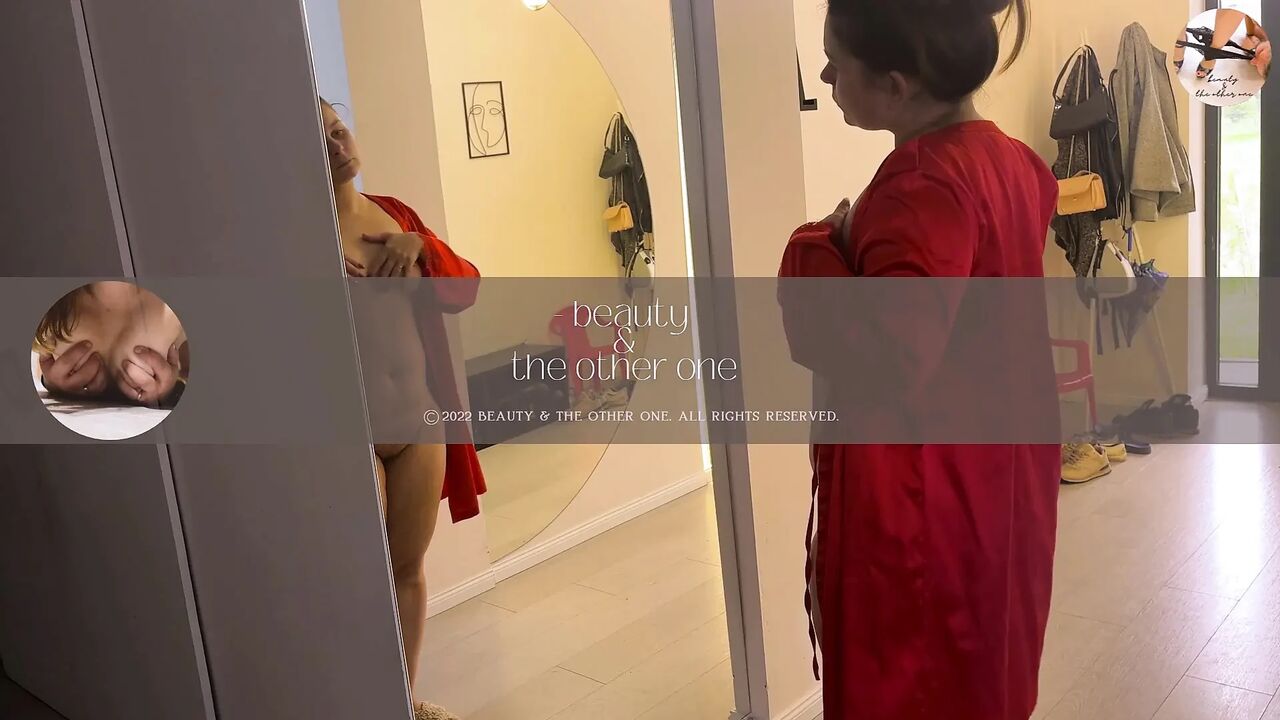 Horny Amateur Wife Fucks Husbands Face in Front of the Mirror