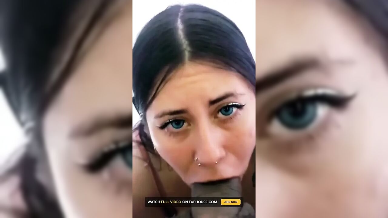 She Got Too Horny and Gave Me a Blowjob Until She Got the Cum Out of Me.