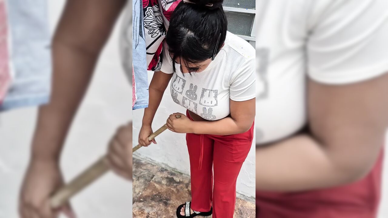 Venezuelan Doesn't Know How to Sweep the Floor so I Make Her Suck Cock and Give It Hard in the Ass