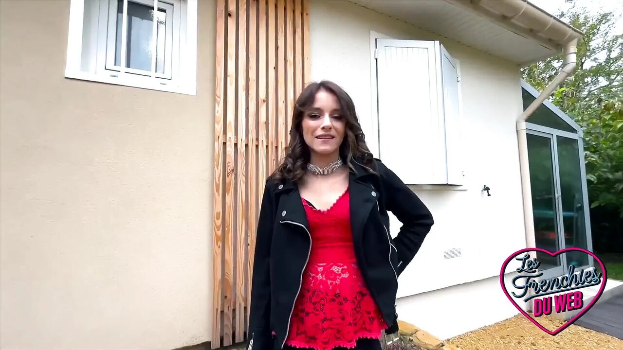 Ariana Gets Fucked by Two Guys at the Same Time