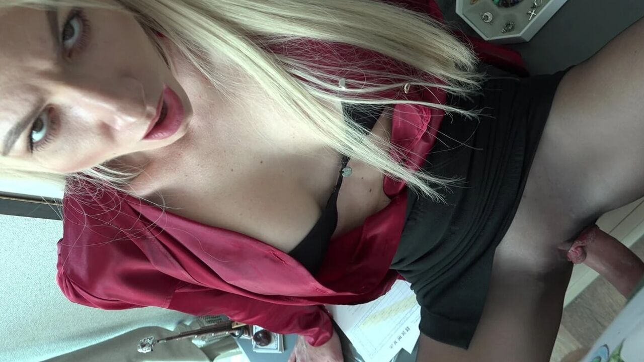724 Addicted to Stepmommy's Nylons