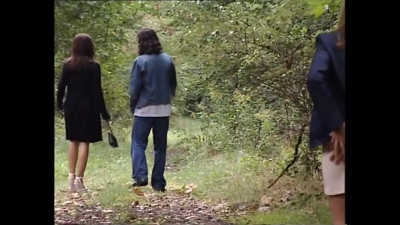 Wonderful MILF with Big Nipples Fucked and Cummed Inside Pussy by Big Amateur Cock in the Woods
