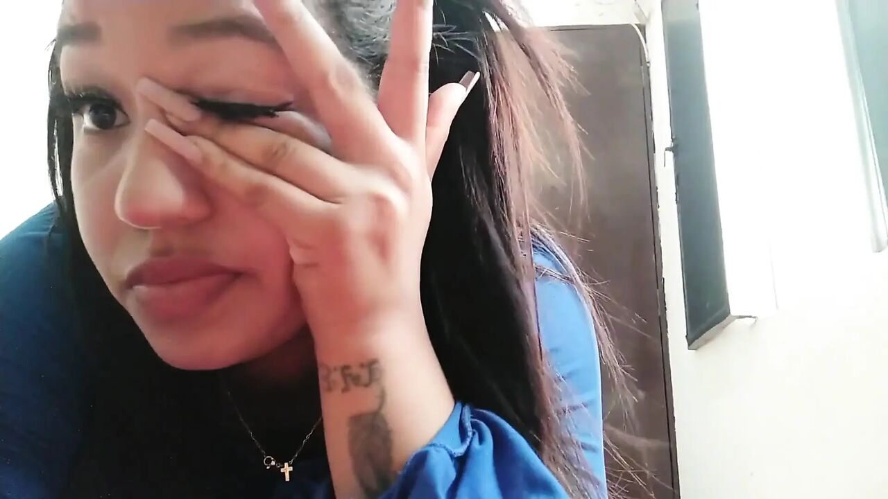 18 year old brunette big saggy tits from New York United States fucking her stepbrother's big dick sonado
