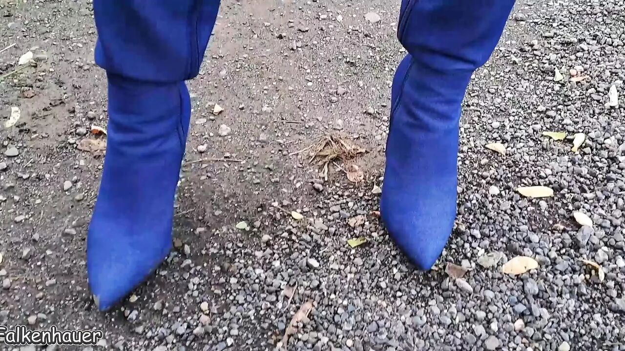 Who is coming for a walk with me?
