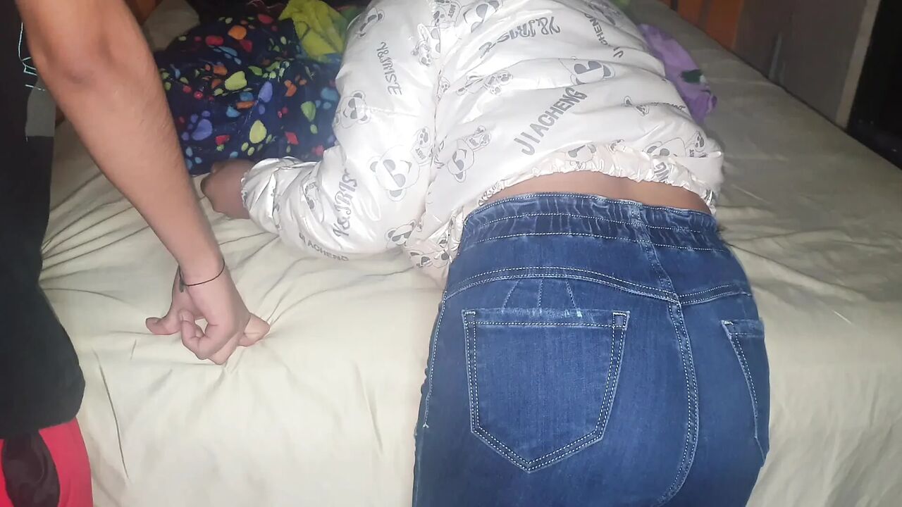 What a delicious round ass