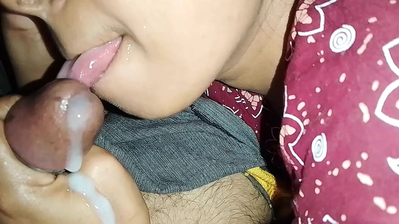 Indian girl puts her friend's penis in her mouth and they both enjoy sex