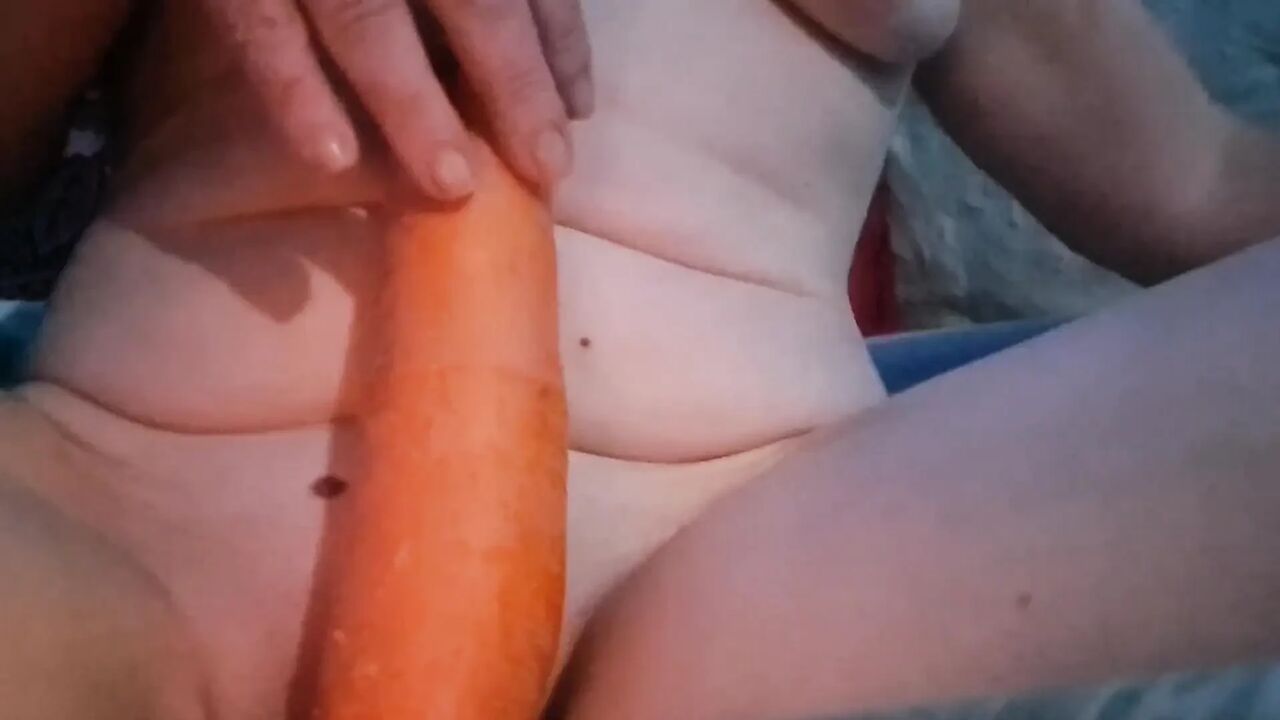 Cum See the Nasty Things I Do to This Massive Carrot