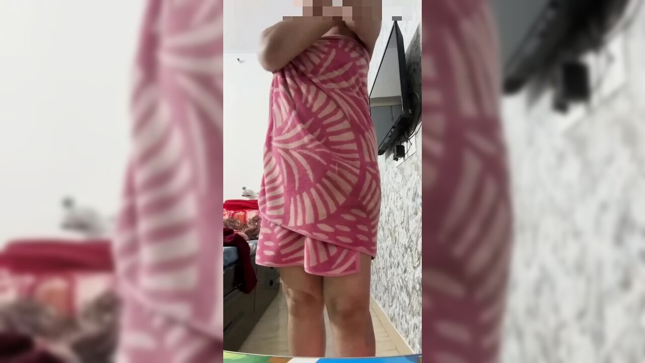 Desi Bhabhi GRWM for a fuck night with boss