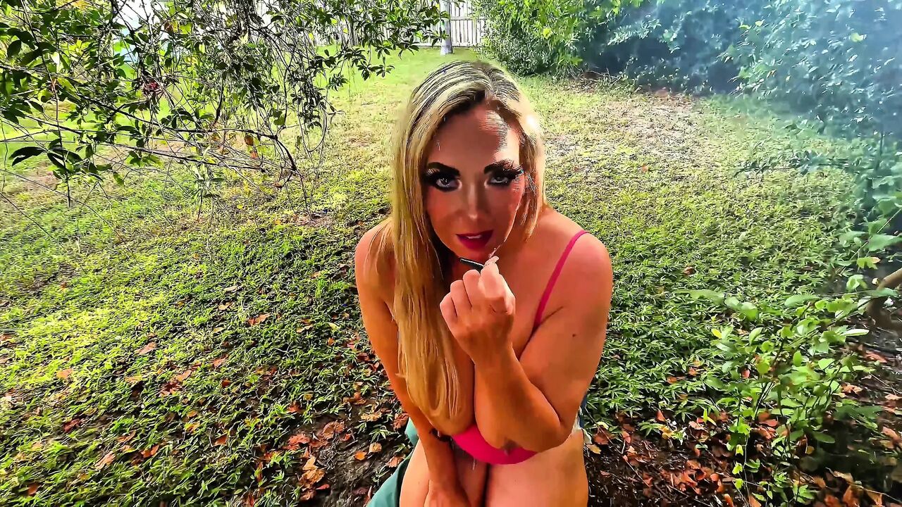 MILF Blowjob in the Woods