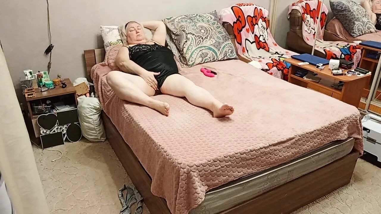 neighbor pulls big tits and fondles big hairy pussy
