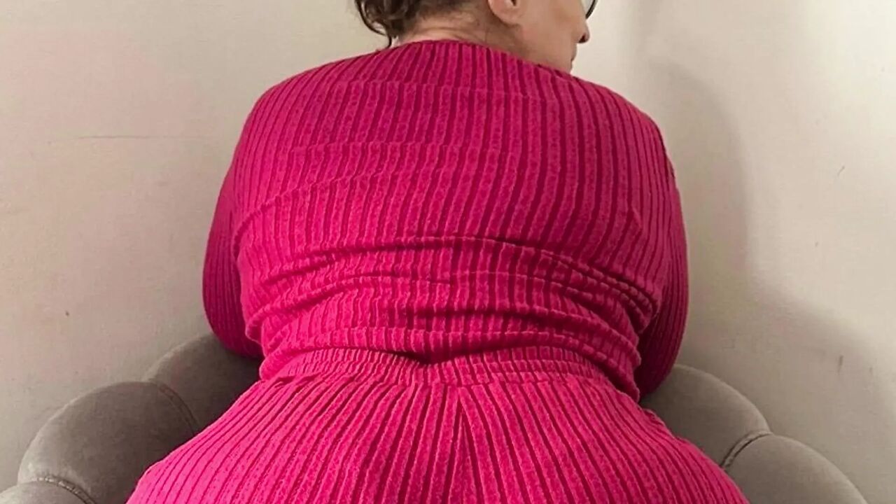 British Cougar Milf next door plays with Hard BBC. Interracial