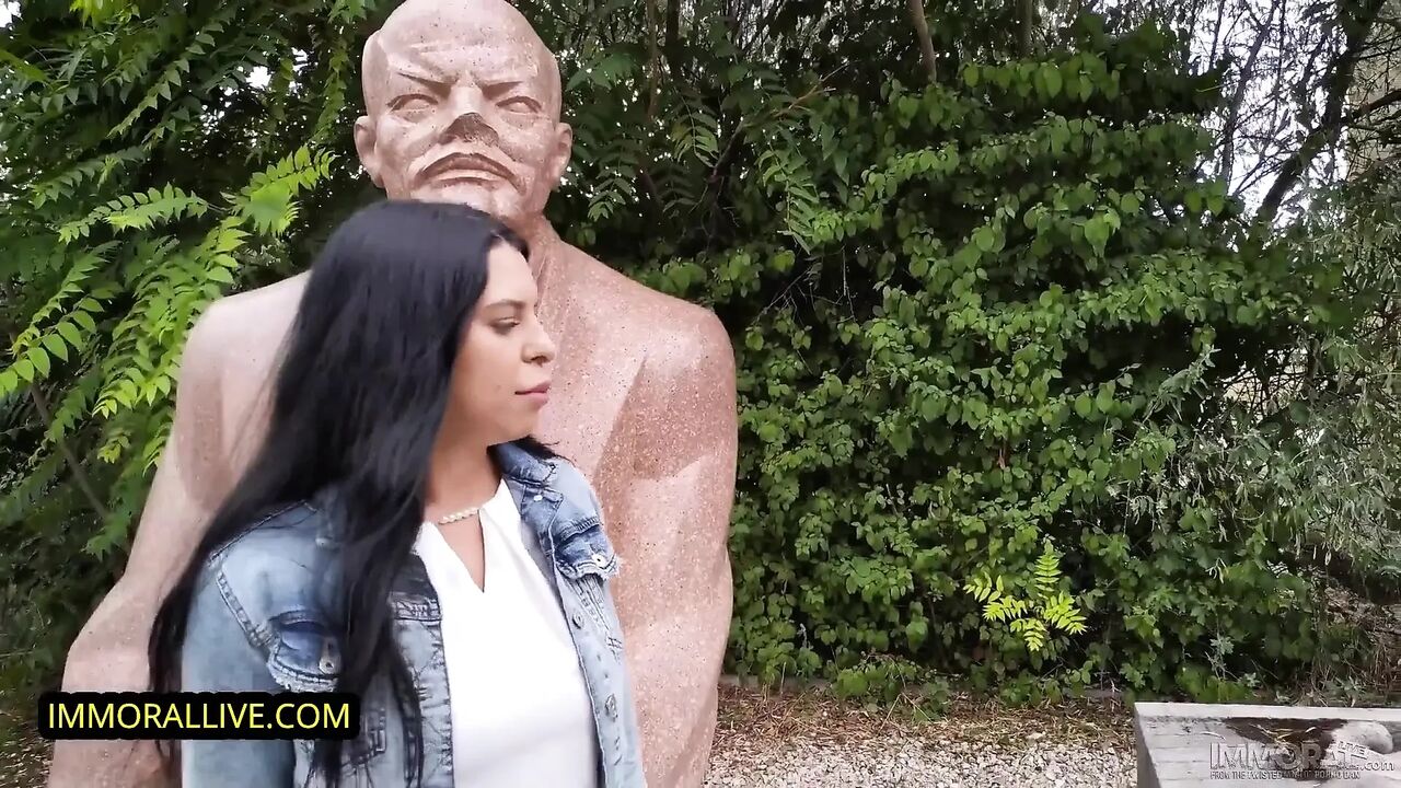 Russian style justice served when stepmom catches stepson stealing from Soviet muesuem!